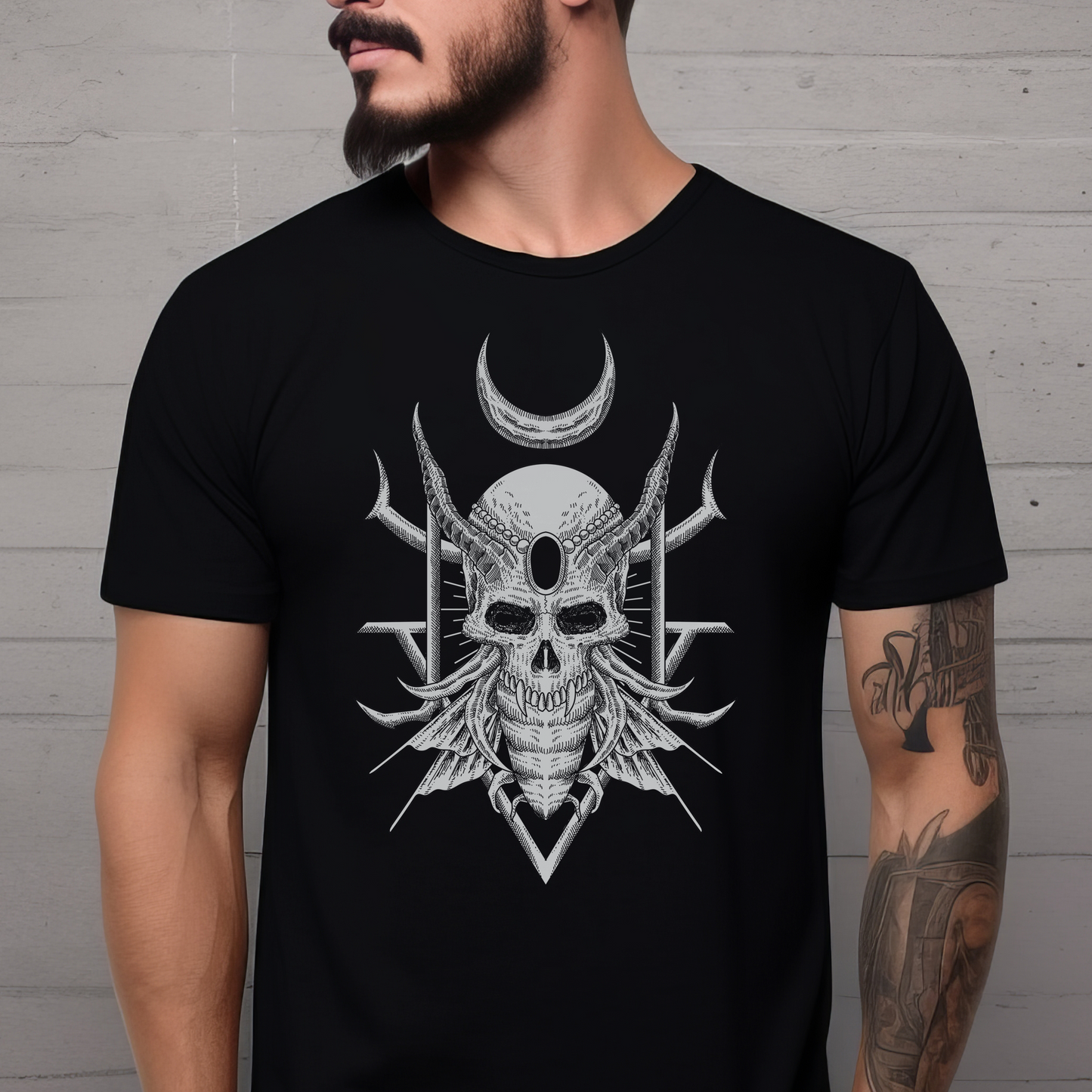 Head Skull with Cockroach T-shirt